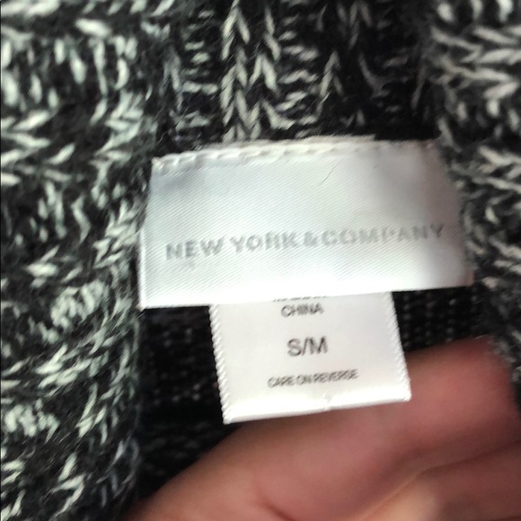 Sweater - Picture 2 of 4